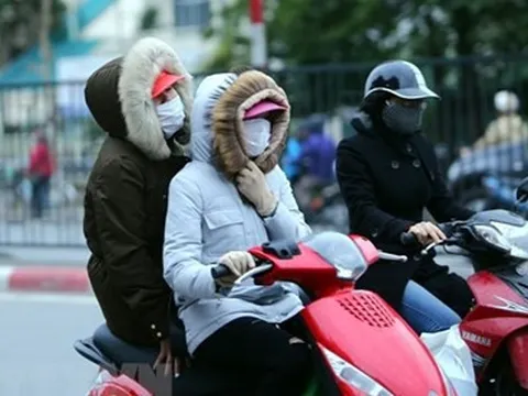 Đêm mai gió mùa đông bắc về, miền Bắc chuyển rét đậm kèm mưa rào